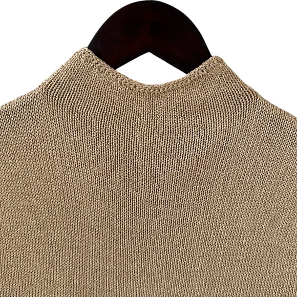 St. John Gold Metallic Sleeveless Knit Sweater Size 2 - Picture 3 of 10